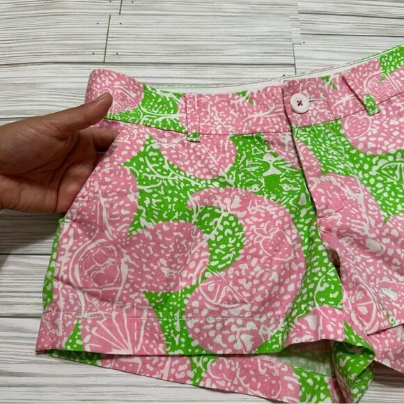 LILLY PULITZER THE WALSH SHORT 2 GREEN/PINK PREPPY VACATION RESORTWEAR - Picture 3 of 11